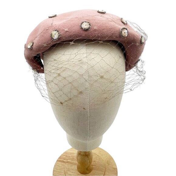 Vintage 1950s Sequin Bead Studded Pink Velour Mesh Veiled Juliet Cap Hat Beret - Picture 3 of 15